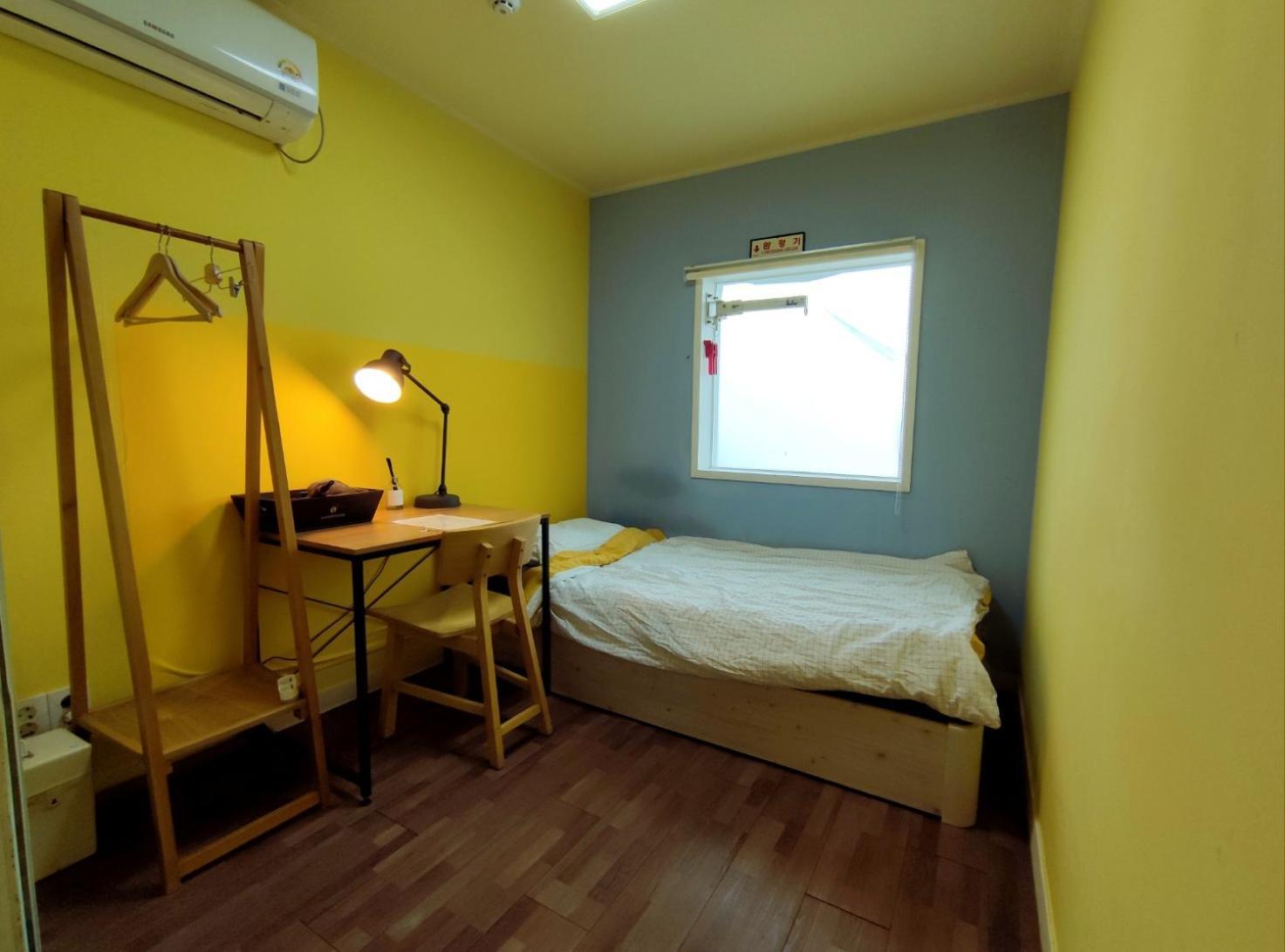 24 Guesthouse Sinchon Avenue Seul Zewnętrze zdjęcie