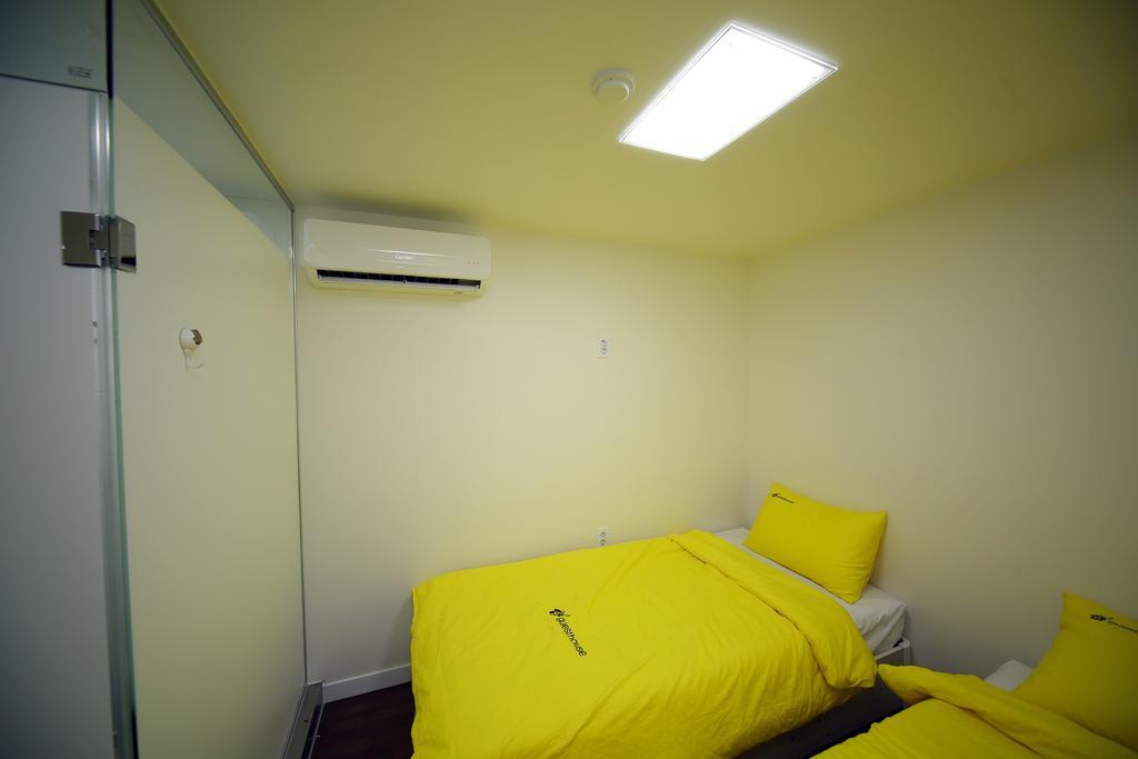 24 Guesthouse Sinchon Avenue Seul Zewnętrze zdjęcie