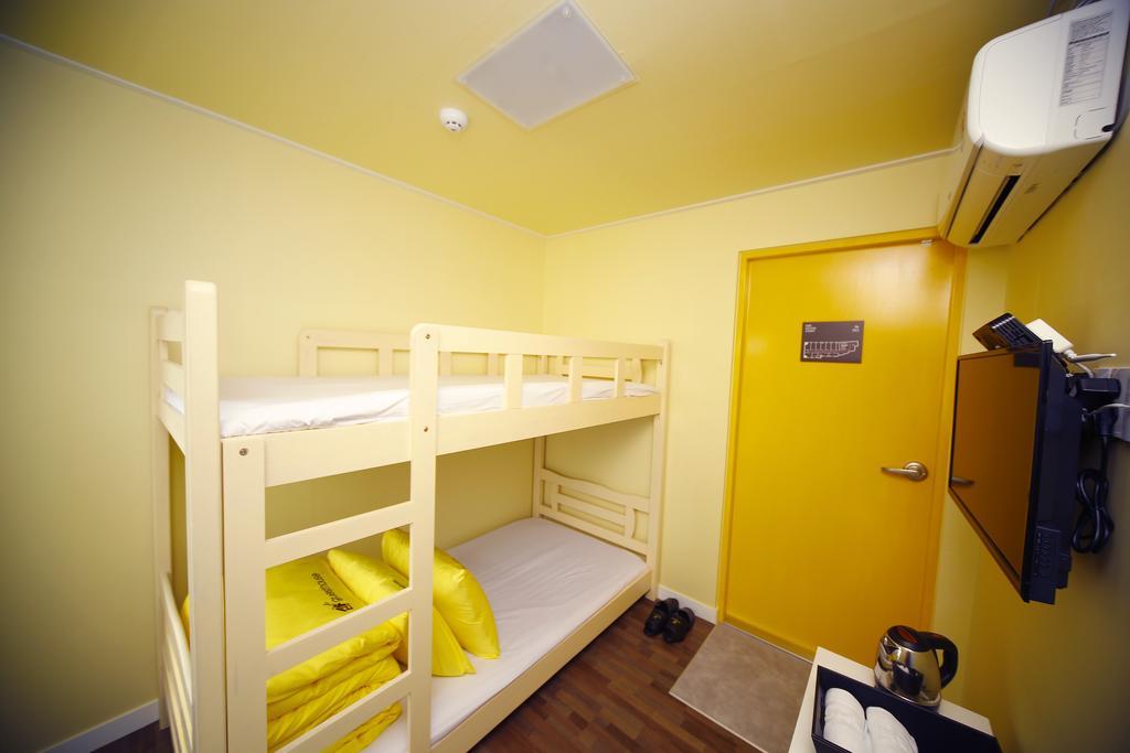 24 Guesthouse Sinchon Avenue Seul Pokój zdjęcie